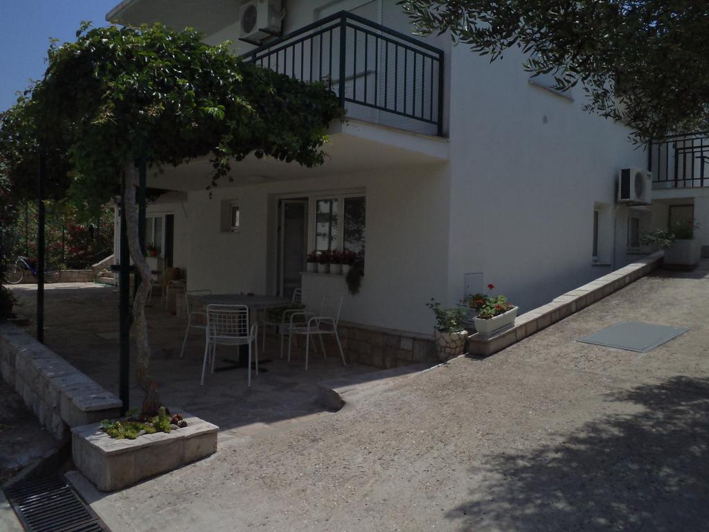 Apartments Zovko Drače Exterior foto